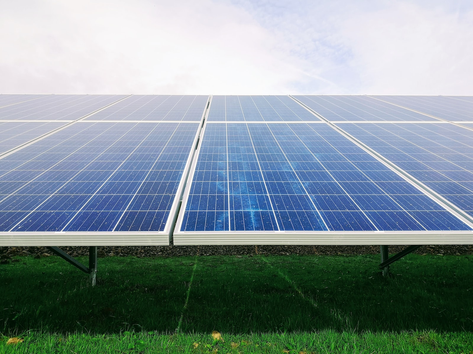 Panneau solaire 200W : performance énergétique, applications